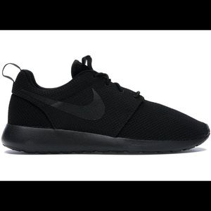 Nike Roshe Run Sneakers